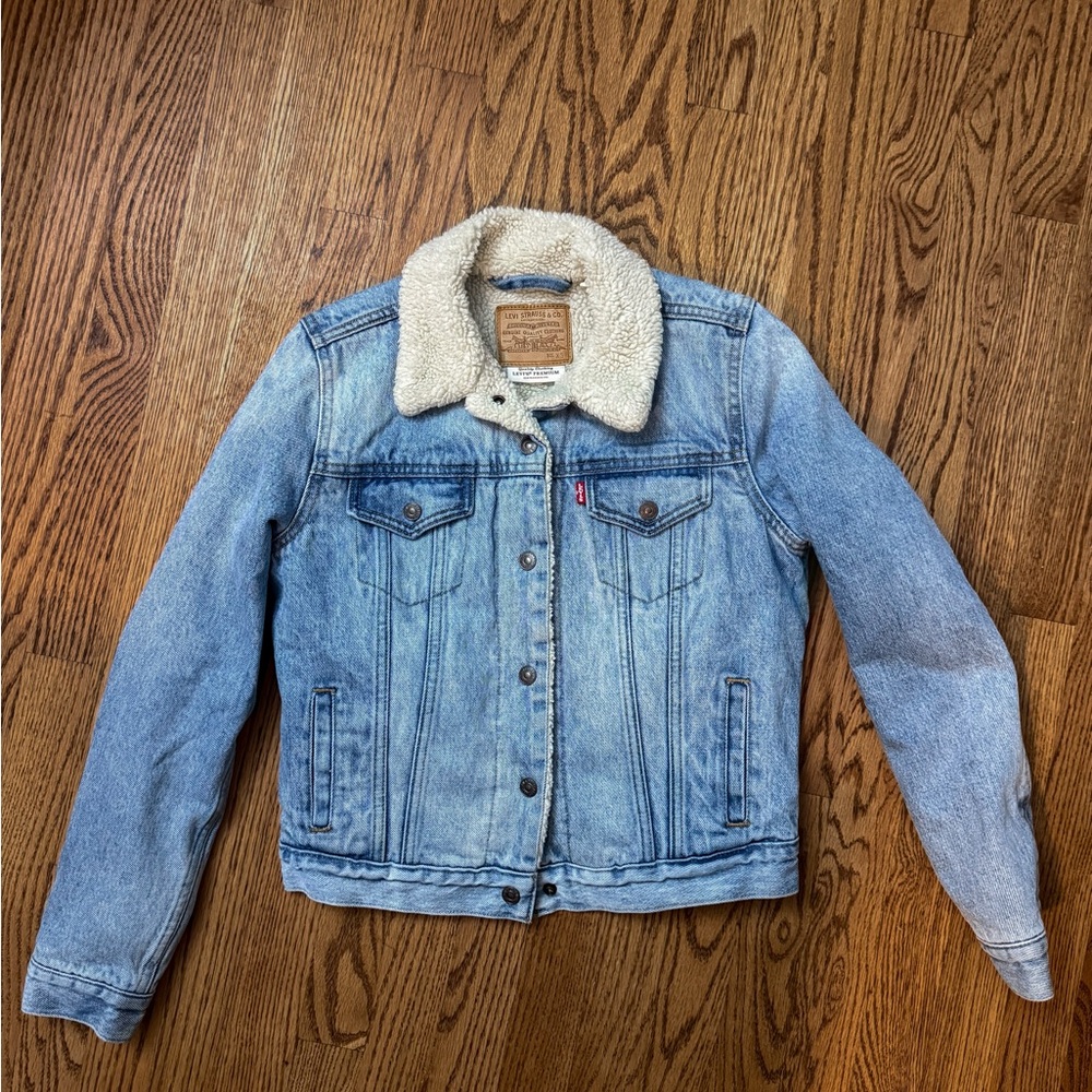 Levi's Blue Denim Jacket with Cream Sherpa Collar